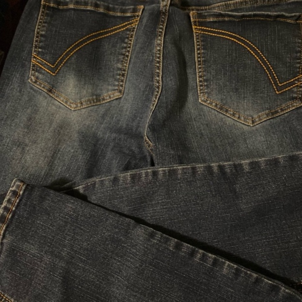 Ring of Fire Men's Distressed Denim Jeans - Picture 4 of 5